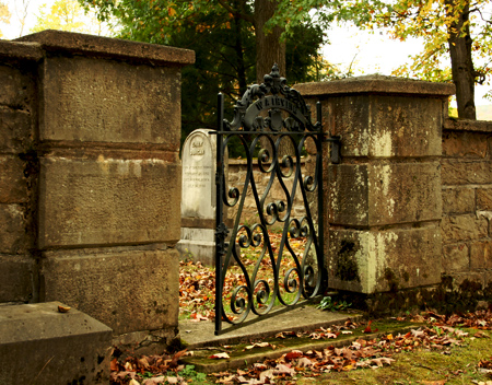 Irvine Cemetery